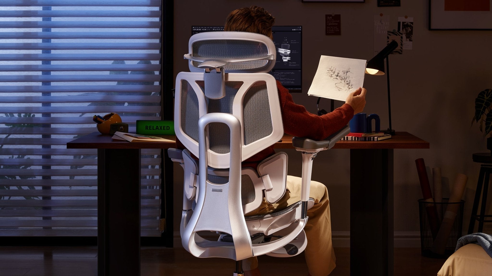 HBADA E3 Pro Ergonomic Chair with Footrest for task-scene
