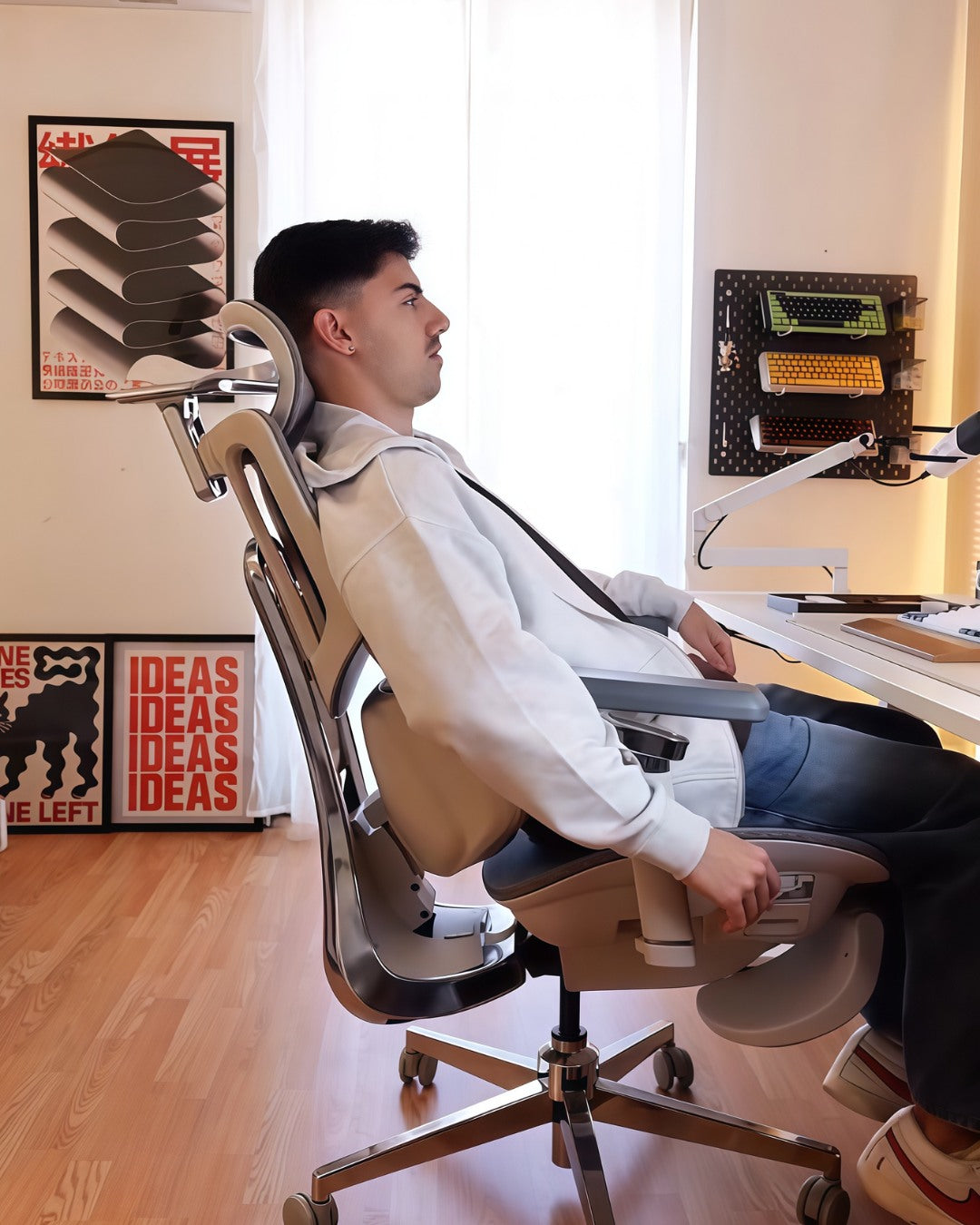 How to Choose an Adjustable Ergonomic Chair for Your Body and Work Style