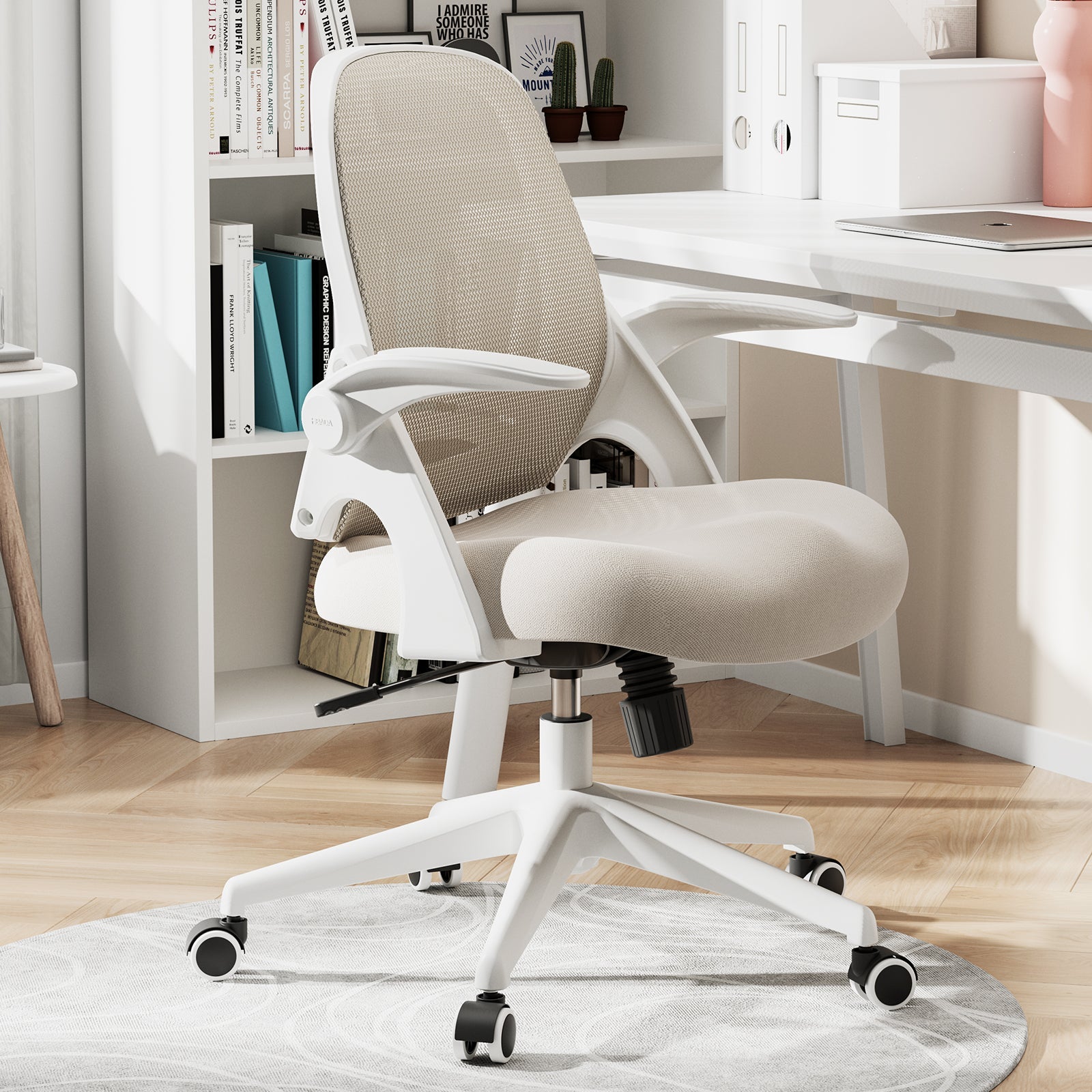 HBADA Penguin-inspired Office Chair -J1