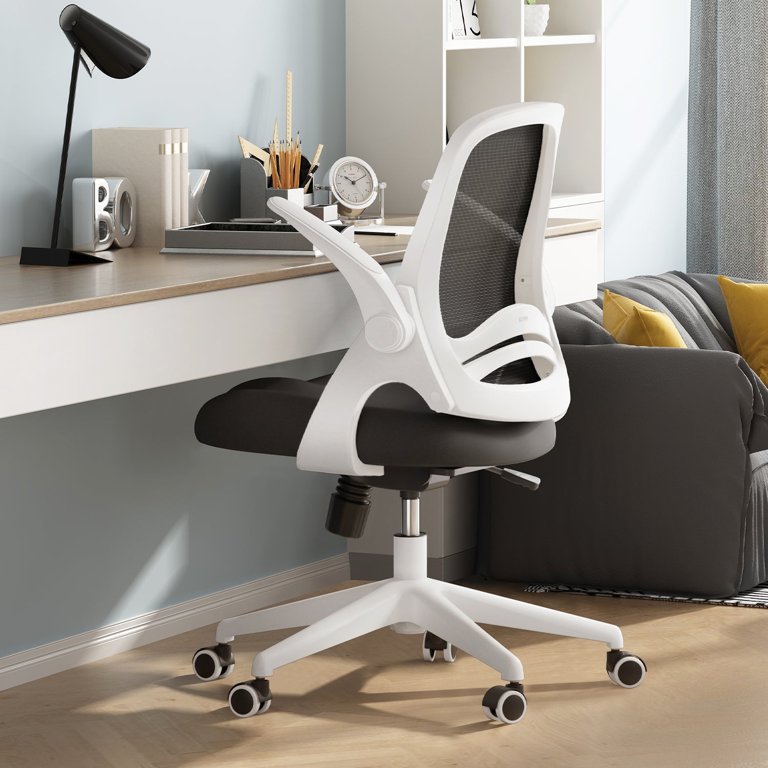 HBADA Penguin-inspired Office Chair--White
