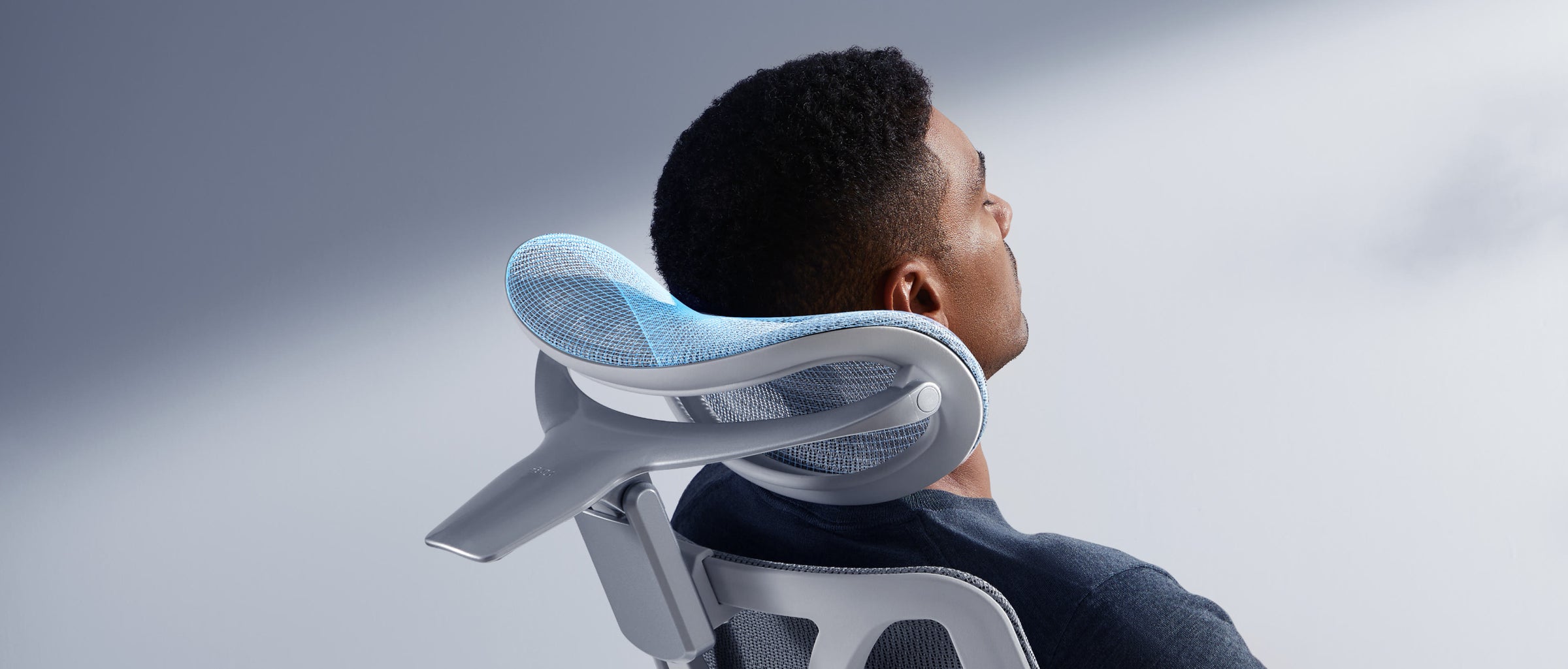 4D Headrest Support for Every Posture
