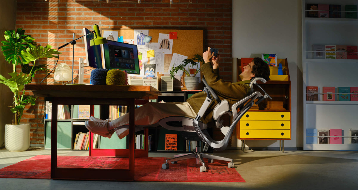 Hbada Ergonomic Office Chair Customer Review — adjustable height table
